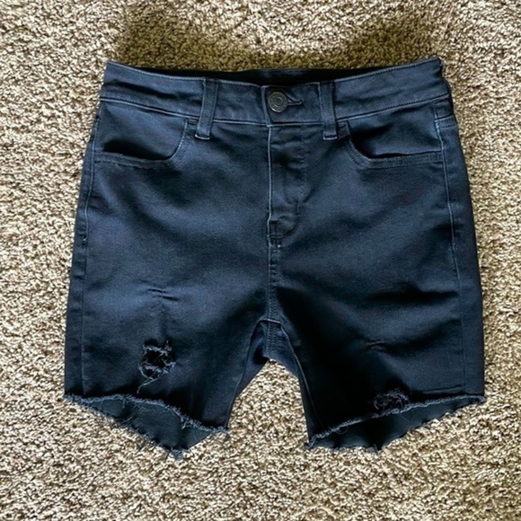 American Eagle Distressed Dream Jean Shorts Size 4 Black - Picture 1 of 5